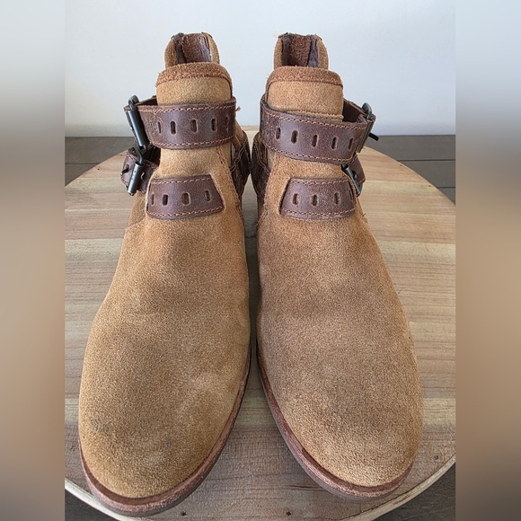 UGG Tan Suede Patsy Chestnut Buckle Ankle Booties- Womens SZ 6 - Picture 8 of 11